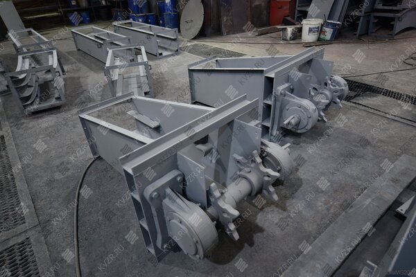 Натяжная секция для скребкового транспортера